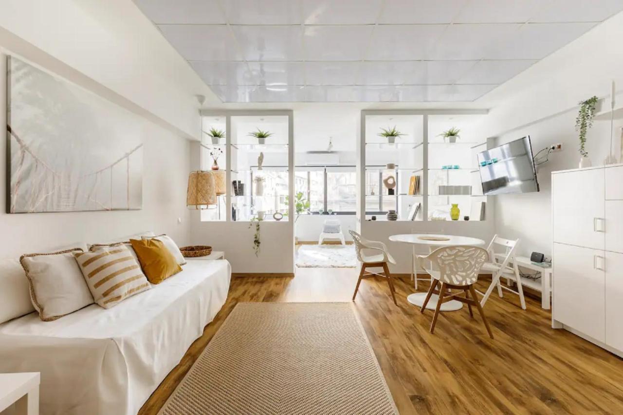 Felicity Loft In Thessaloniki _ Accessible & Comfortable Extérieur photo